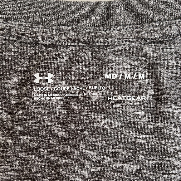 UA Under Armour Heatgear Ladies Short Sleeve Loose Fit V-Neck Active Tee - Picture 5 of 6